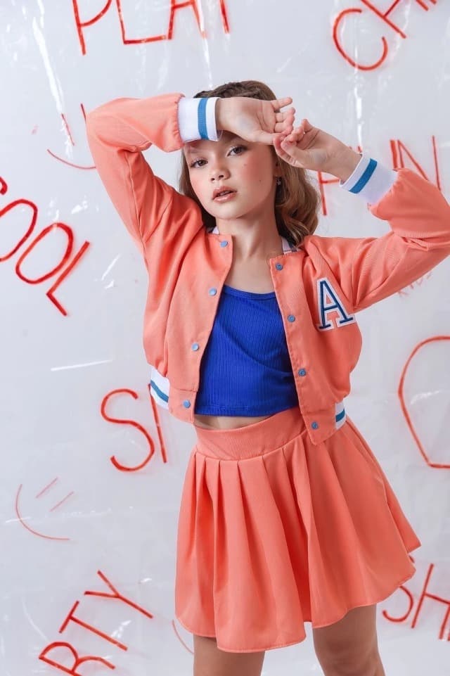Conjunto World College Laranja
